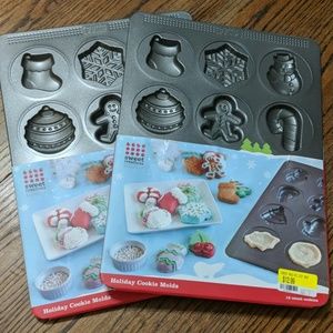 🆕 Holiday Cookie Molds